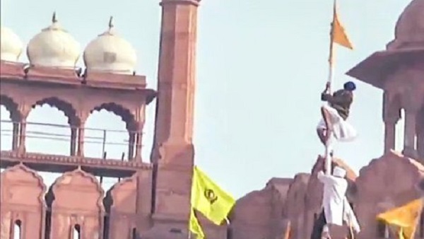 इस मामले में 22 FIR दर्ज