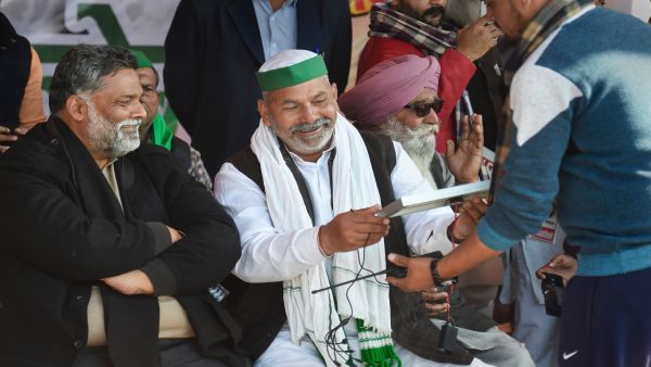 किसान तीनों कृषि कानून को खत्म करने को लेकर अमादा हैं