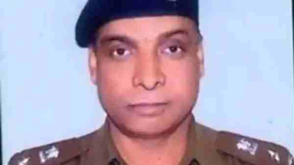 IPS Arvind Sen Yadav surrenders in Anti Corruption Court IPS Arvind Sen Yadav surrenders in Anti Corruption Court