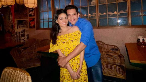 आदित्य ने शेयर की तस्वीरें