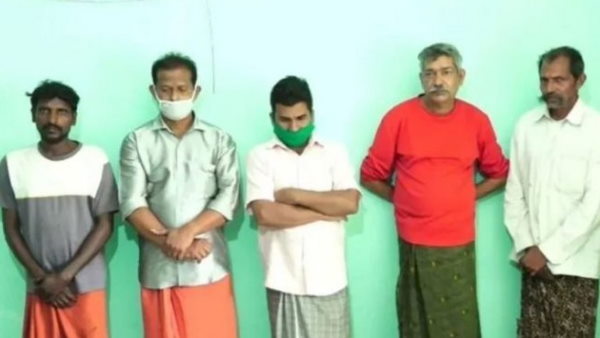 खाल बेचने की बना रहे थे योजना