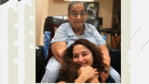 माधुरी दीक्षित की फोटो वायरल माधुरी दीक्षित की फोटो वायरल