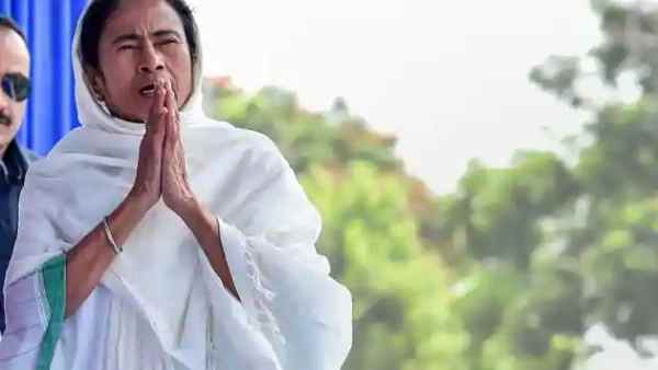 'टीएमसी ने मुस्लिम वोट से खिलवाड़ किया' 'टीएमसी ने मुस्लिम वोट से खिलवाड़ किया'