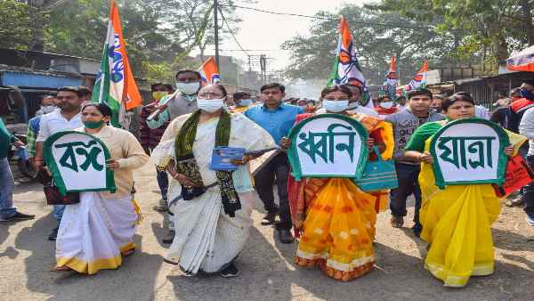 वंशवाद की राजनीति के आरोपों से खलबली?