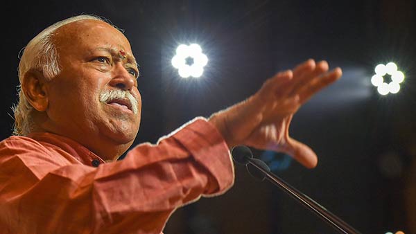 सावरकर की बात मानते तो विभाजन नहीं होता