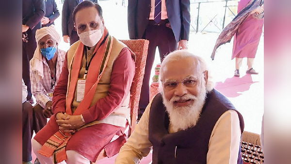 PM Narendra Modi lays foundation stone for 1,144 houses in Gujarat CM Vijay Rupani Hometown Rajkot PM Narendra Modi lays foundation stone for 1,144 houses in Gujarat CM Vijay Rupani Hometown Rajkot