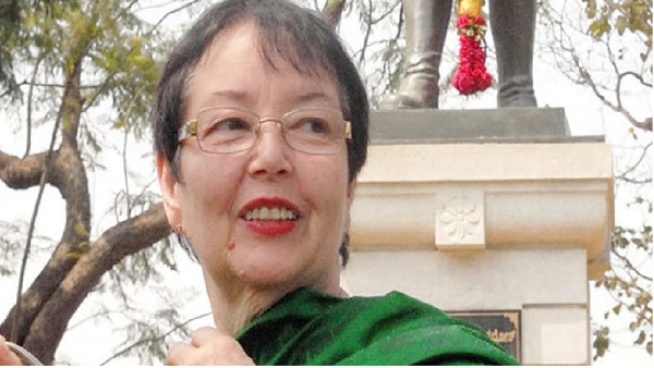  अनीता बोस कहां रहती हैं? 