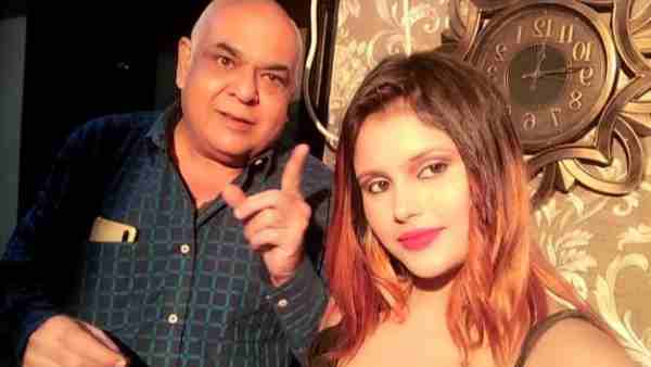 इन लोगों के साथ कर चुकी है काम