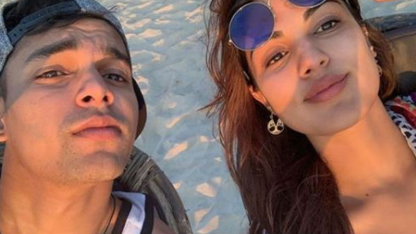 बांद्रा में दिखे भाई-बहन