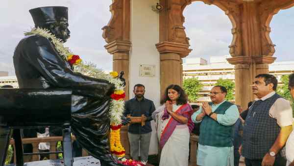 कुछ केंद्रीय मंत्रियों के भी पहुंचने की संभावना