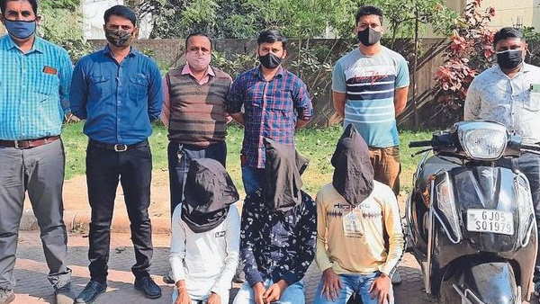 Police caught three Accused, those killed a Widow Woman in surat