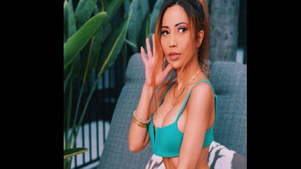 'फीलिंग गुड' नाम के यूट्यूब वीडियो में भी काम कर चुकी हैं 