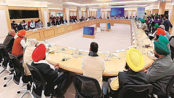Farmers Protest next round of talks between farmers and Central Govt over farm laws to be held on 19th January Farmers Protest next round of talks between farmers and Central Govt over farm laws to be held on 19th January