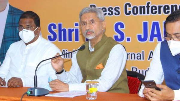 Foreign Ministr S Jaishankar reacts on statements by celebrities on farmers protest greta thunberg toolkit 