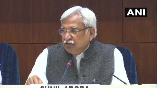 राष्ट्रीय पुलिस अकादमी में बोल रहे थे अरोड़ा राष्ट्रीय पुलिस अकादमी में बोल रहे थे अरोड़ा