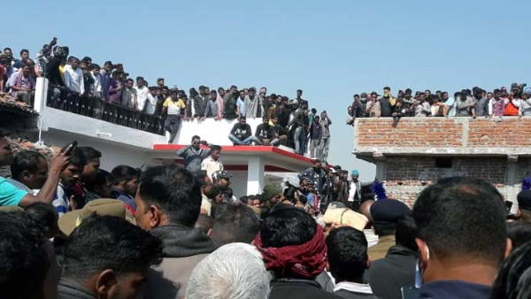 palamu last cremation of neavy officer suraj dubey