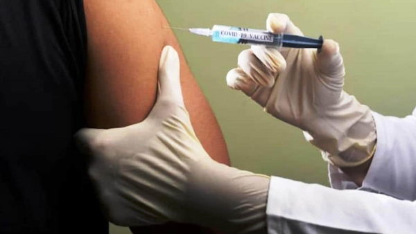 वैक्सीन की निजी अस्पताल में कीमत 300 रुपए के आसपास हो सकती है