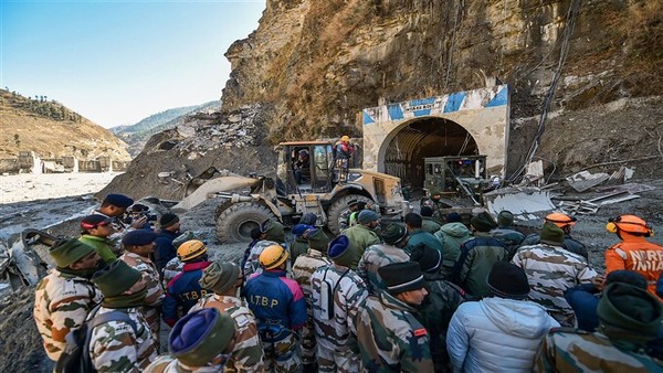 झारखंड के 14 मजदूर लापता झारखंड के 14 मजदूर लापता