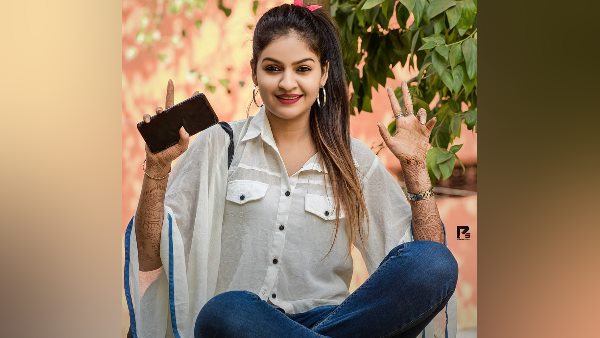 मिलने लगी शादी की बधाई, तब खुली सच्चाई मिलने लगी शादी की बधाई, तब खुली सच्चाई