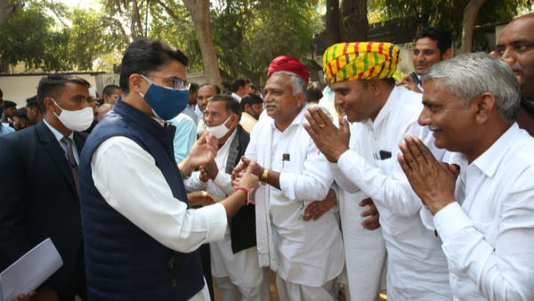 कांग्रेस के नेता किसान आंदोलन का समर्थन कर रहे