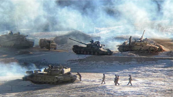 Pics of Indian and Chinese troops and tanks disengaging from Pangong lake area in Eastern Ladakh Pics of Indian and Chinese troops and tanks disengaging from Pangong lake area in Eastern Ladakh