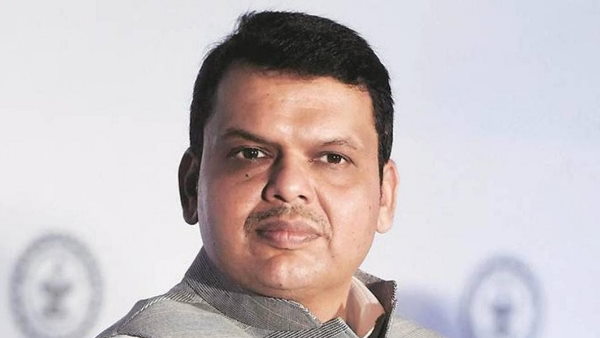 देवेंद्र फडणवीस ने दिलाई टैक्स में छूट देवेंद्र फडणवीस ने दिलाई टैक्स में छूट