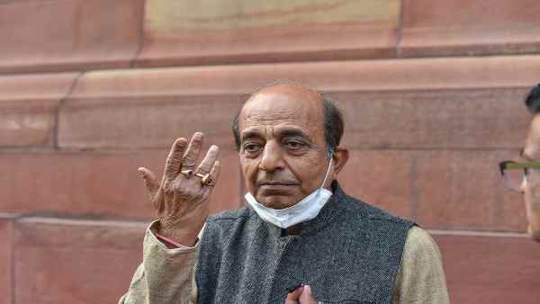  बंगाल के दिग्गज नेता हैं दिनेश त्रिवेदी 