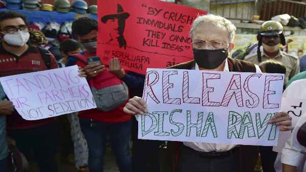 'तथाकथित बुद्धिजीवियों' की मंशा पर सवाल