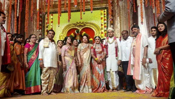 अमर्त्य की भी राजनीतिक पृष्ठभूमि