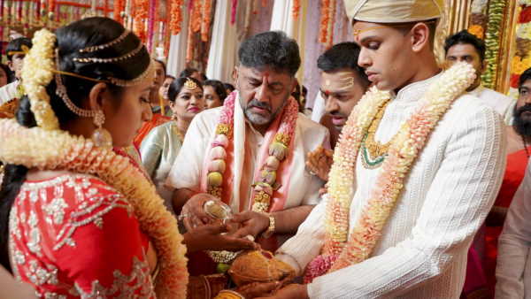 विदेश मंत्री रहे अमर्त्य के नाना