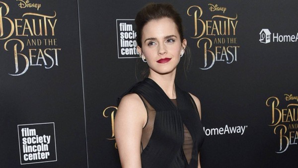 Leo Robinton को कर रहीं डेट Leo Robinton को कर रहीं डेट