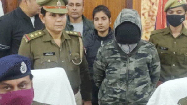 डॉक्टर प्रीति ने गौरव से की दोस्ती