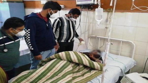 चाय पीने के बाद तबीयत कैसे बिगड़ी?