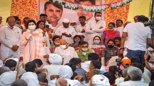 बीजेपी की ओर से राजनीतिक रंग दिए जाने का डर