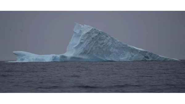 इस बड़ी वजह से टूटा ये विशालकाय हिमखंड 