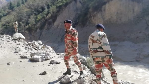 चीन सीमा को जोड़ता था पुल