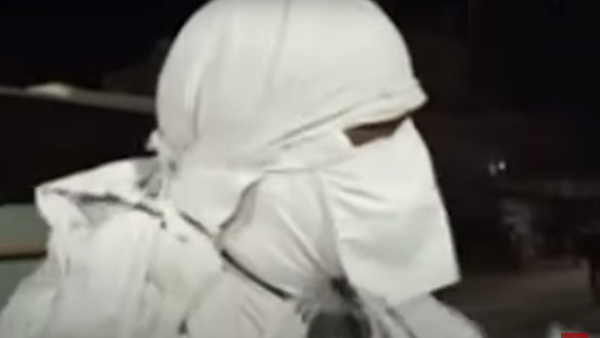  रोज रात को योग क्रिया करते हैं