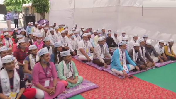  AAP Convener and Delhi CM Arvind Kejriwal in Gujarat, Addressing AAP supporters