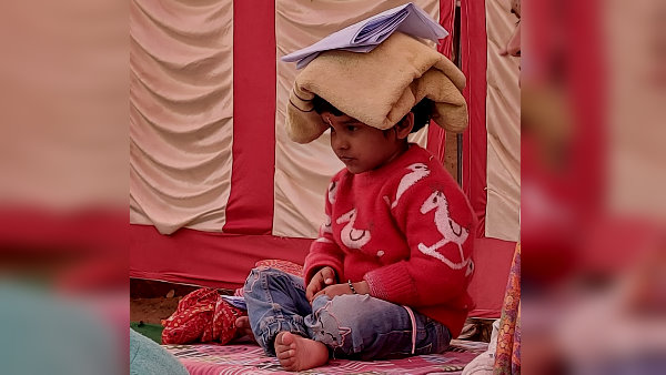 भर आई सबकी आंखें