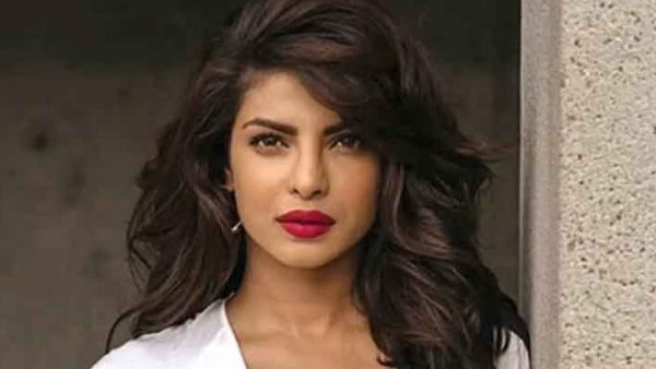 प्रियंका ने लिखा कि, मेरी खुशी जल्द ही मुझसे छीन गई प्रियंका ने लिखा कि, मेरी खुशी जल्द ही मुझसे छीन गई