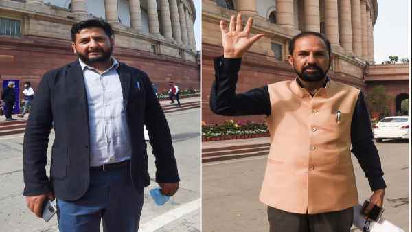 पीडीपी नेताओं ने की केंद्र की योजनाओं की तारीफ