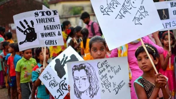 महिलाओं को कैसे फंसाता था ? महिलाओं को कैसे फंसाता था ?