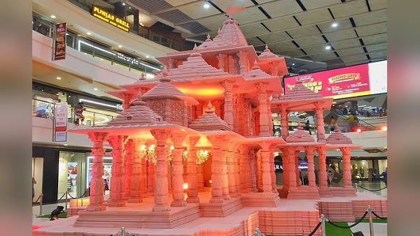 किसे डोनेट करना पसंद करते हैं भारतीय 