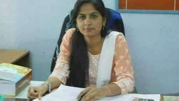 किसान की बेटी पिंकी, सरकारी स्कूल में पढ़कर बनी अफसर