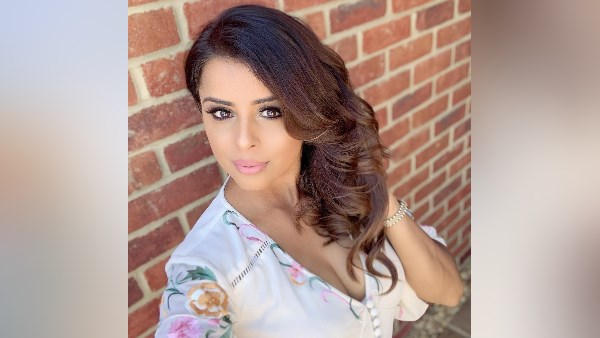 'उम्र बताती हूं तो लोग हैरान होते हैं'