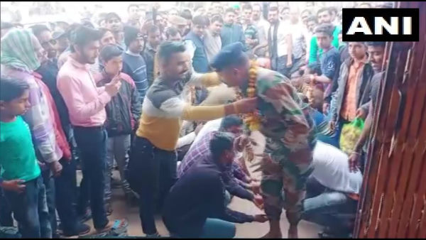  विजय बी सिंह भारतीय सेना में नायक पद पर सेवाएं दे रहे थे