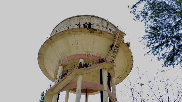 सुबह 5 बजे उठकर पानी भरना पड़ता है