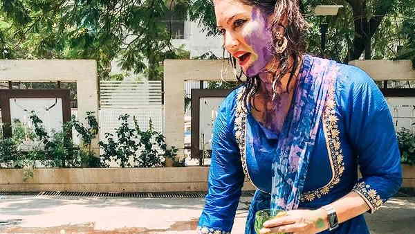 टीवी पर भी दिखती हैं सनी लियोन