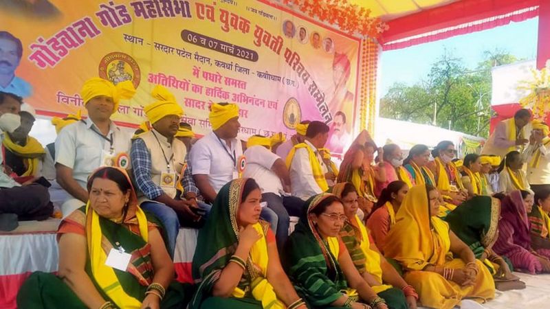 छत्तीसगढ़: गोंड आदिवासी शव जलाने के बदले अब दफ़नाएंगे