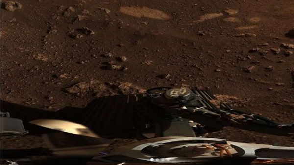 मंगल पर गए रोवर को दे रहे कमांड